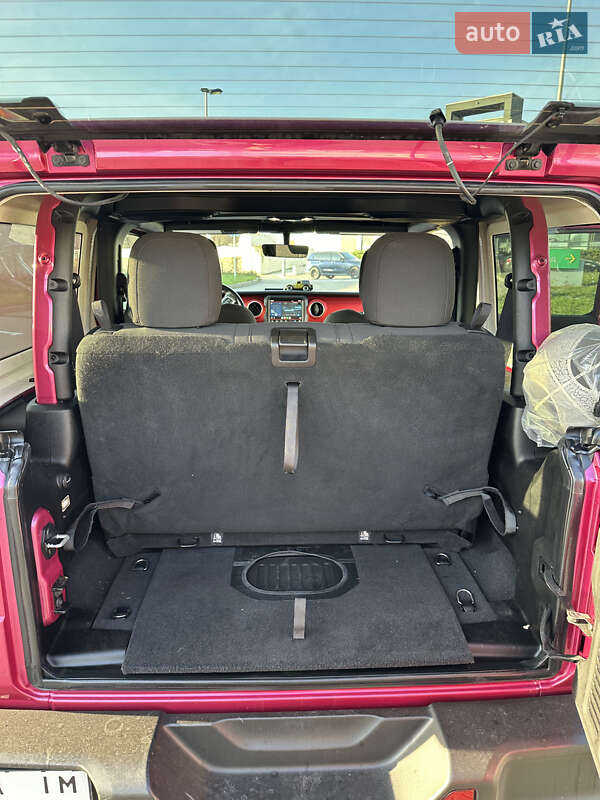 Внедорожник / Кроссовер Jeep Wrangler 2021 в Киеве