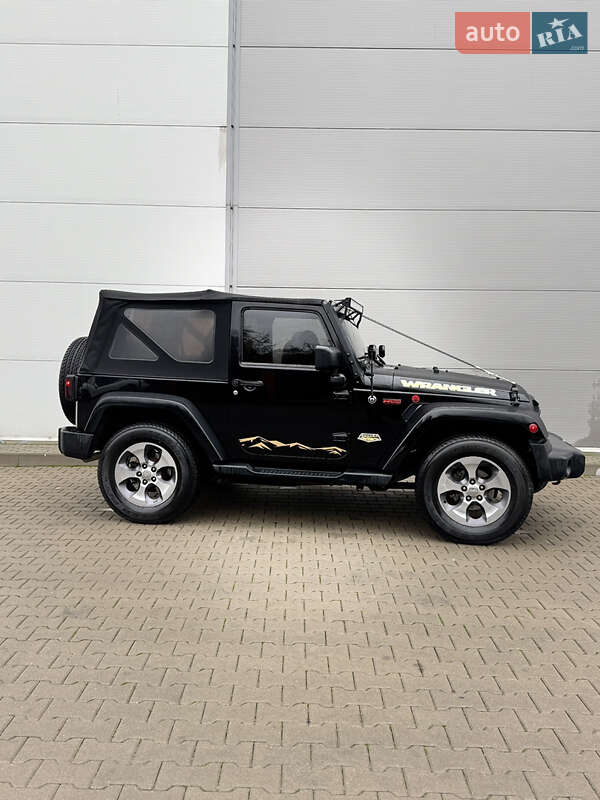 Внедорожник / Кроссовер Jeep Wrangler 2015 в Киеве фото 3 Внедорожник / Кроссовер Jeep Wrangler 2015 в Киеве