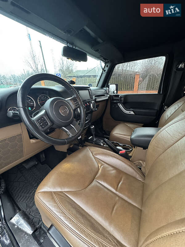 Внедорожник / Кроссовер Jeep Wrangler 2015 в Киеве фото 16 Внедорожник / Кроссовер Jeep Wrangler 2015 в Киеве