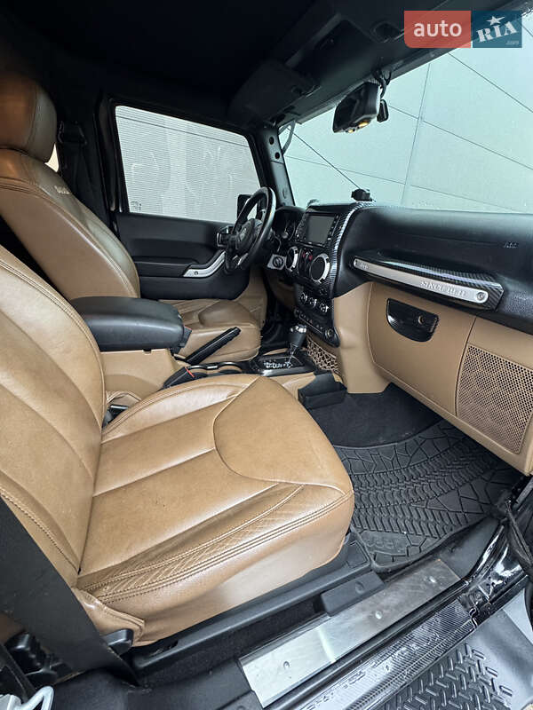 Внедорожник / Кроссовер Jeep Wrangler 2015 в Киеве фото 15 Внедорожник / Кроссовер Jeep Wrangler 2015 в Киеве