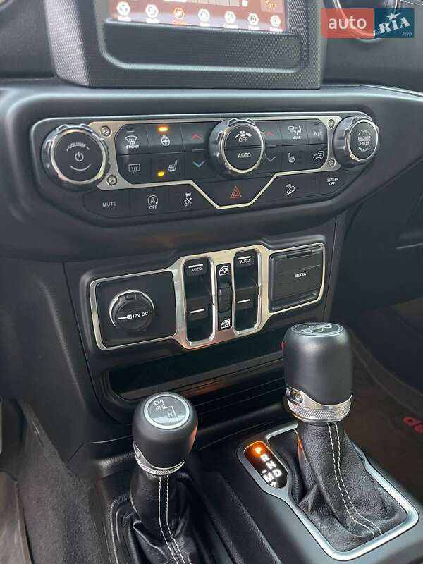 Позашляховик / Кросовер Jeep Wrangler 2018 в Львові