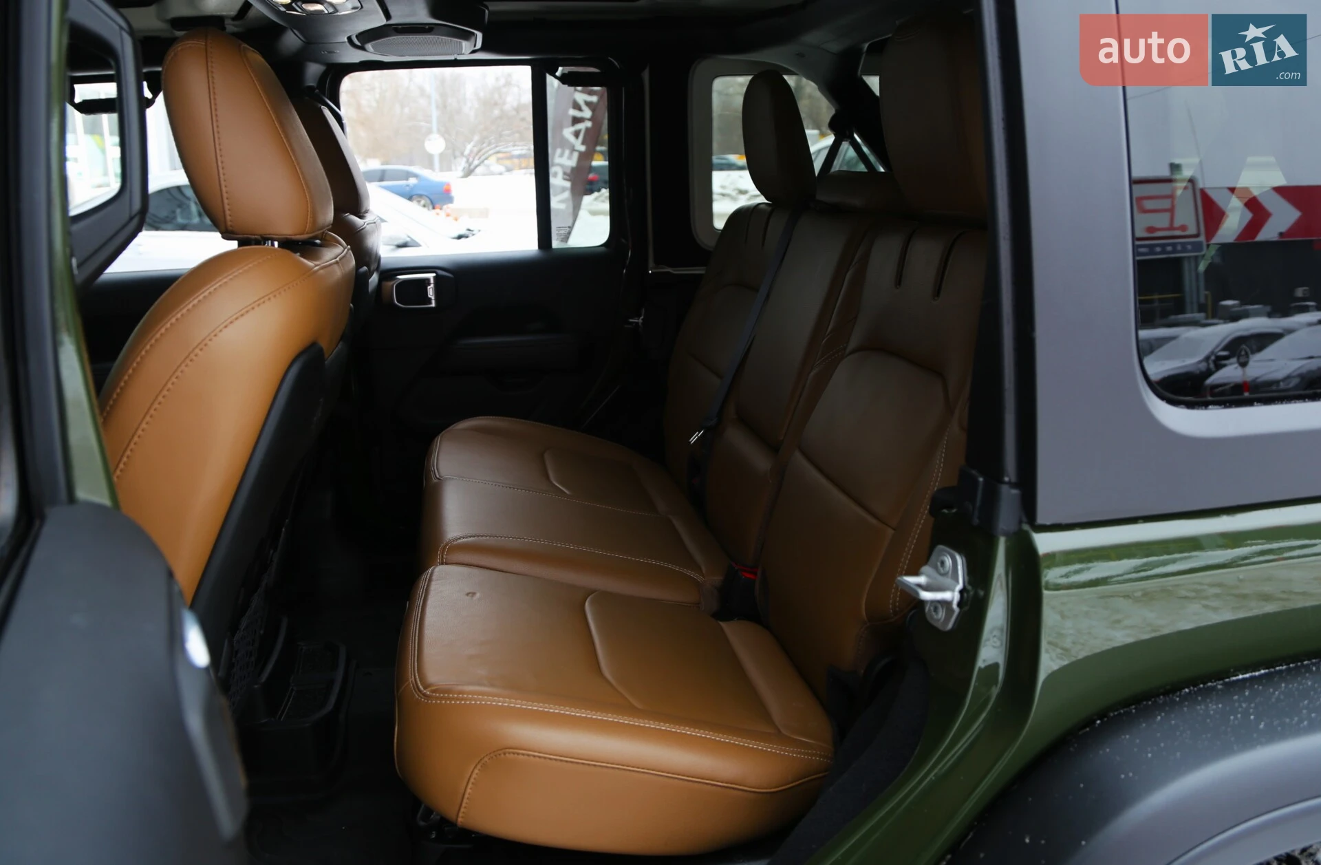 2023 Jeep Wrangler - мініатюра 11