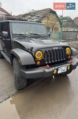 Позашляховик / Кросовер Jeep Wrangler 2014 в Ужгороді