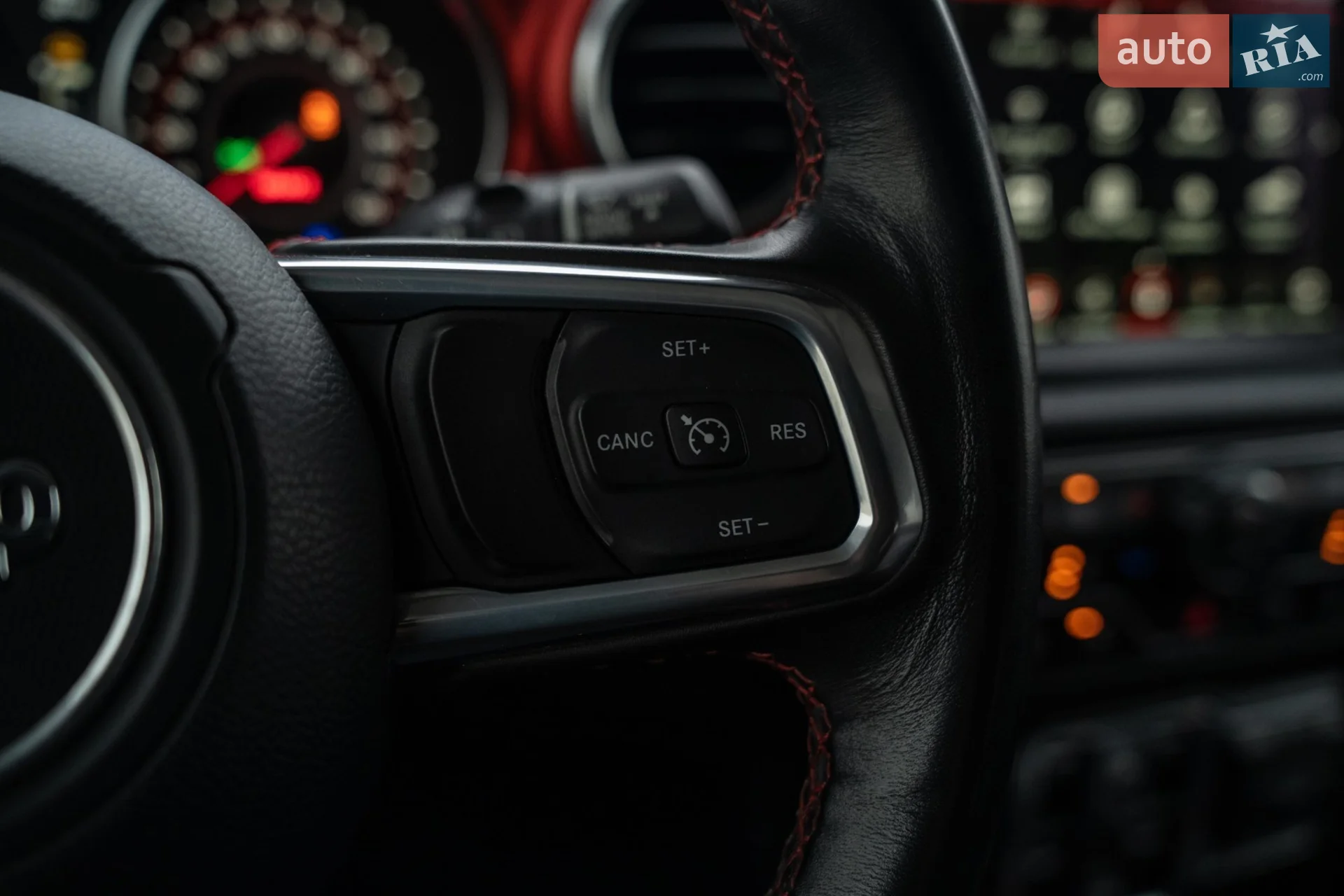 2020 Jeep Wrangler - мініатюра 32