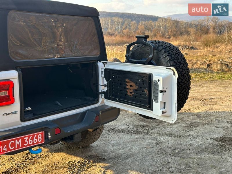 Внедорожник / Кроссовер Jeep Wrangler 2024 в Ужгороде
