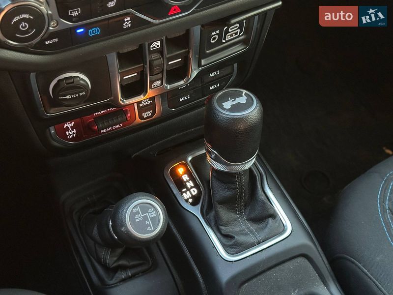 Внедорожник / Кроссовер Jeep Wrangler 2024 в Ужгороде