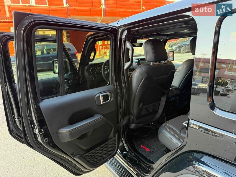 Внедорожник / Кроссовер Jeep Wrangler 2024 в Львове