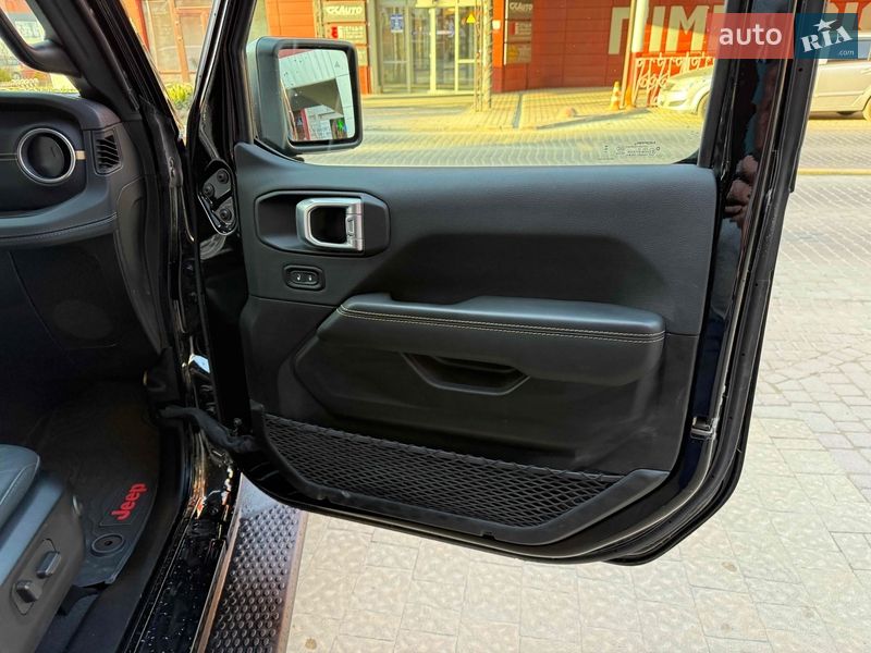 Внедорожник / Кроссовер Jeep Wrangler 2024 в Львове