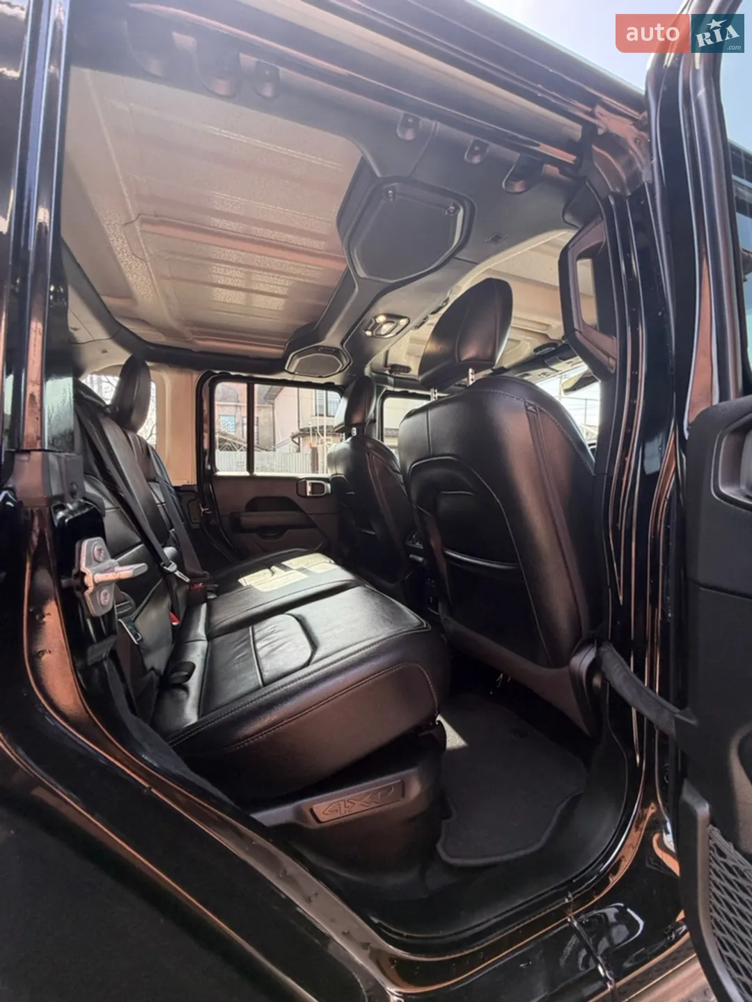 2022 Jeep Wrangler - мініатюра 42