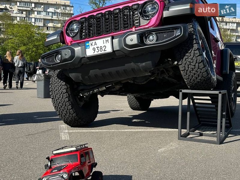 Внедорожник / Кроссовер Jeep Wrangler 2021 в Киеве