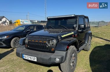 Внедорожник / Кроссовер Jeep Wrangler 2015 в Ивано-Франковске