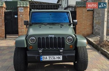 Внедорожник / Кроссовер Jeep Wrangler 2013 в Кропивницком