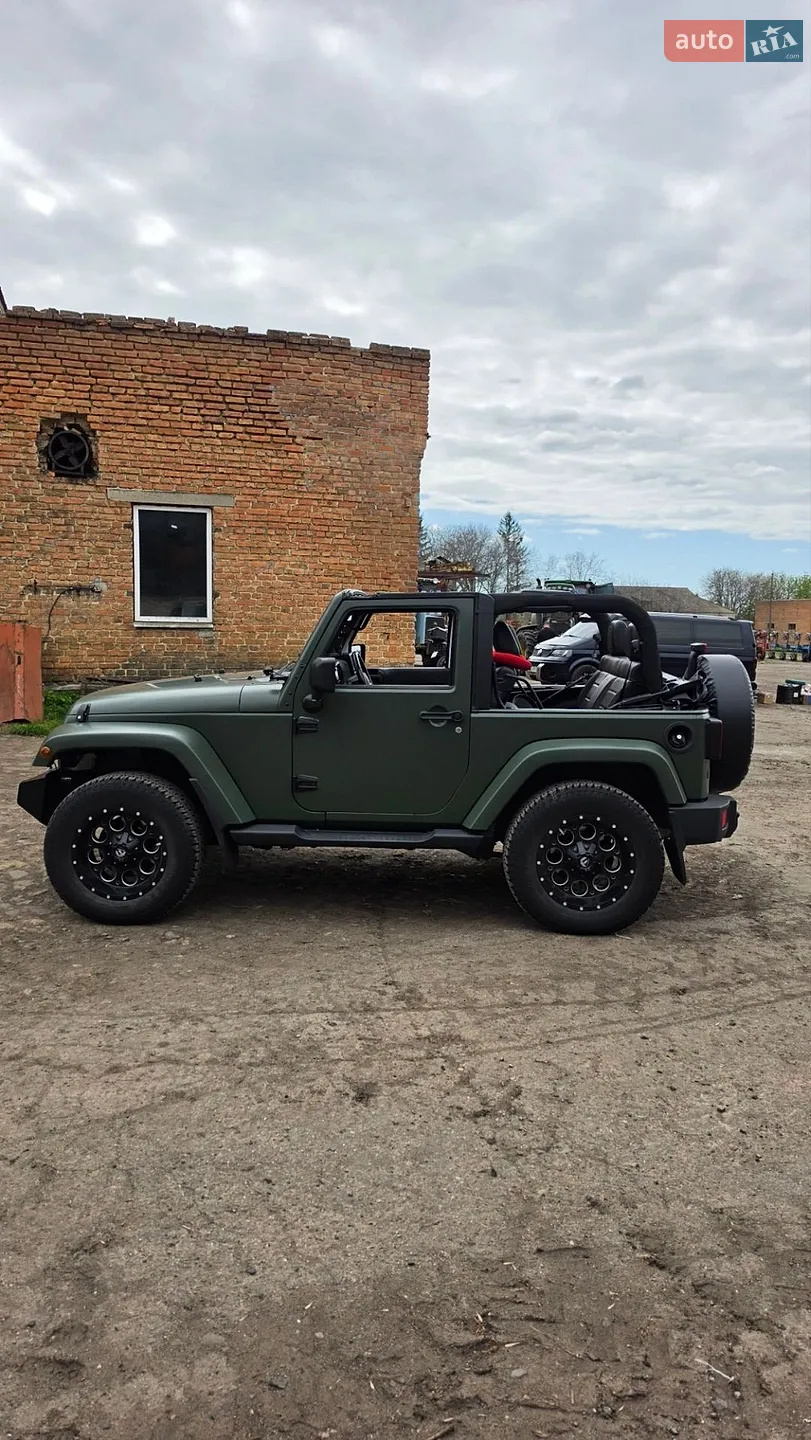2013 Jeep Wrangler - мініатюра 2