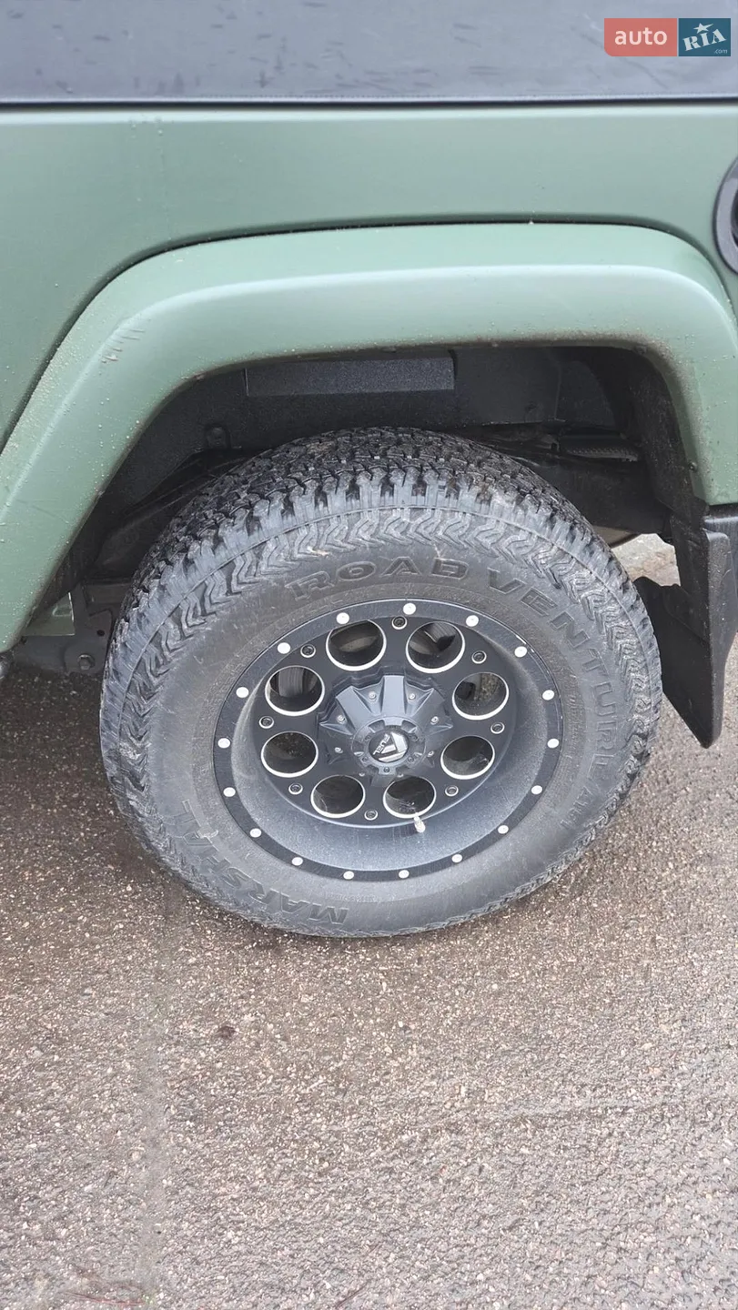 2013 Jeep Wrangler - мініатюра 26