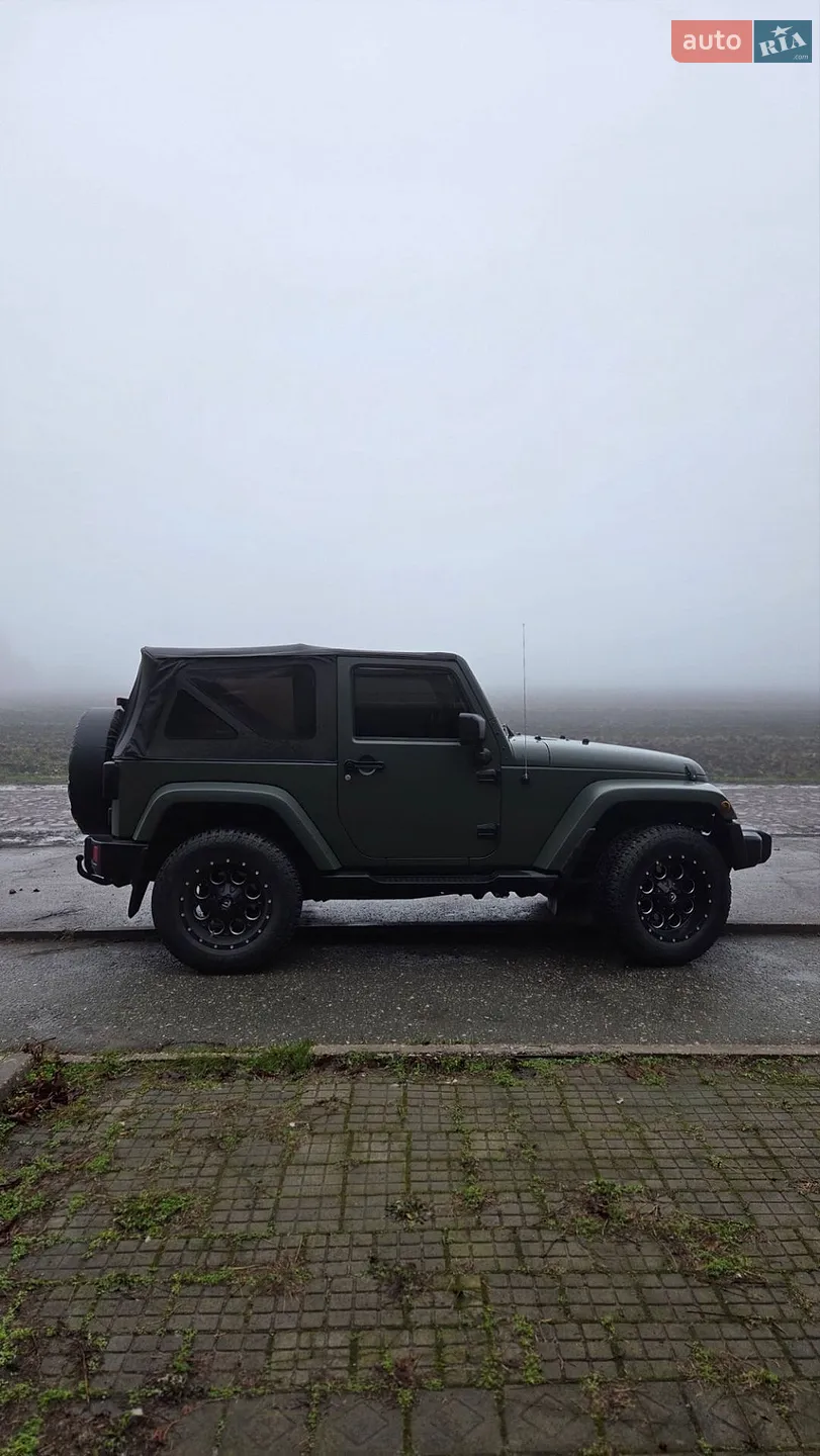 2013 Jeep Wrangler - мініатюра 24