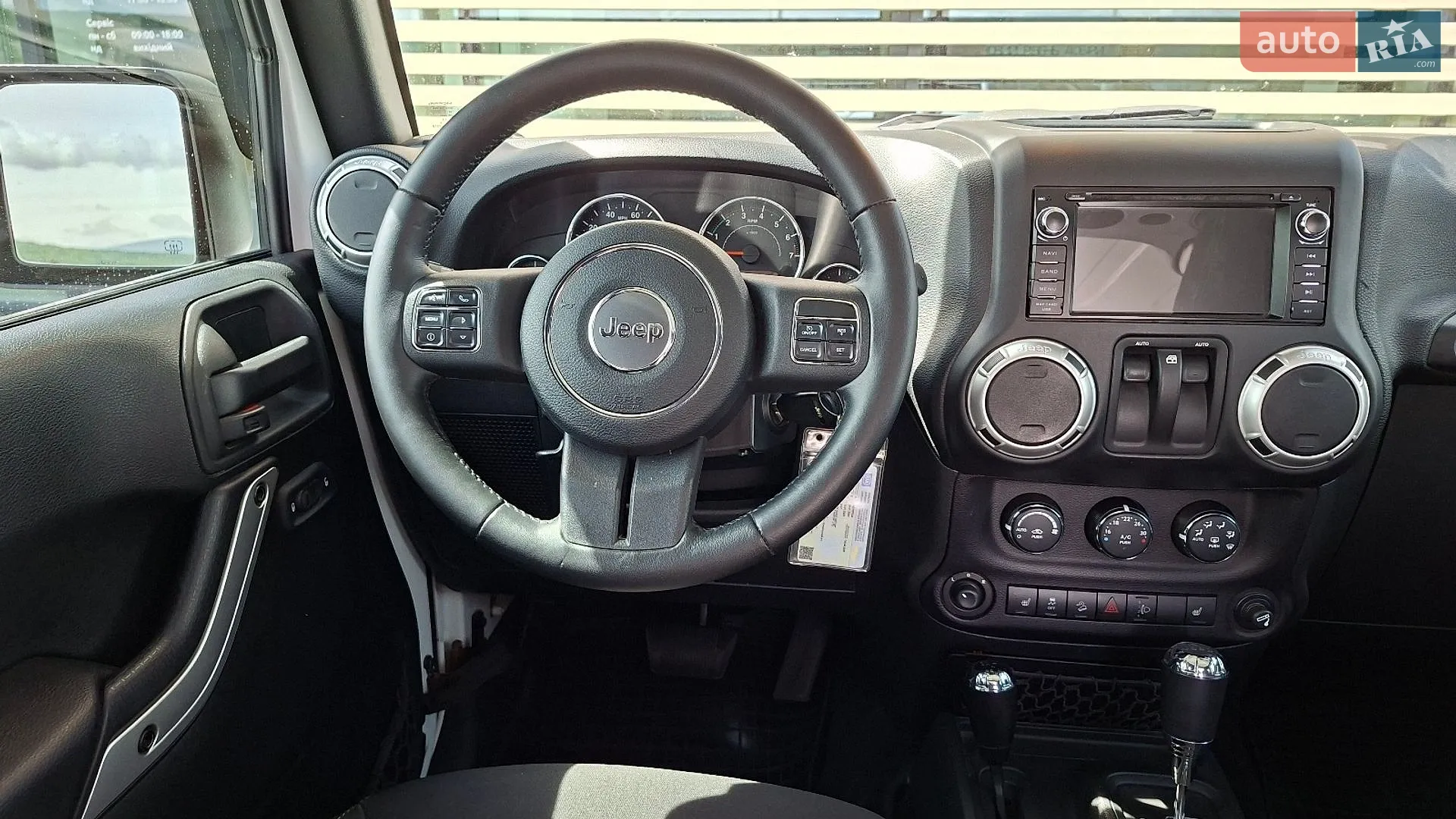 2017 Jeep Wrangler - мініатюра 13