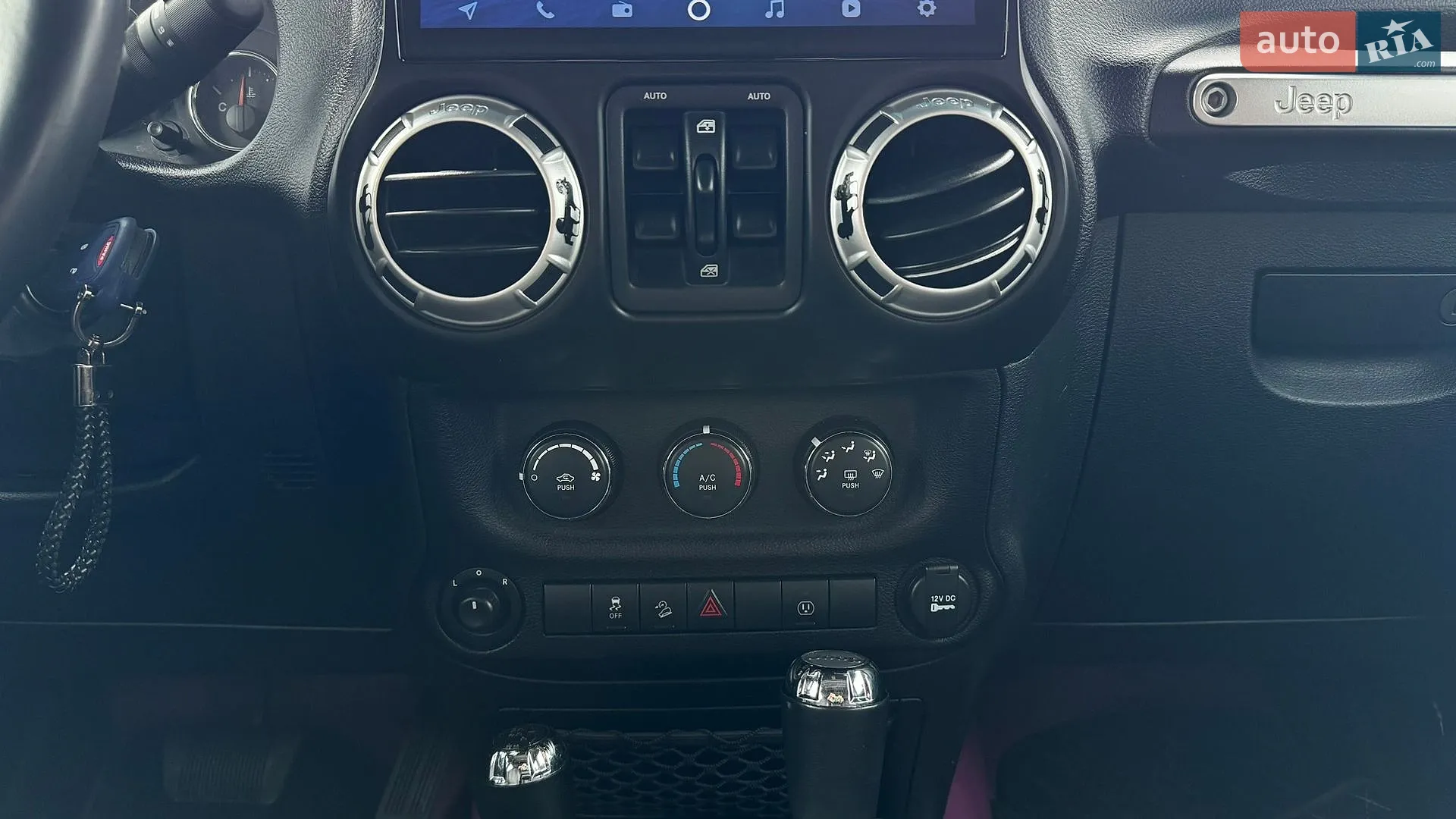 2017 Jeep Wrangler - мініатюра 26