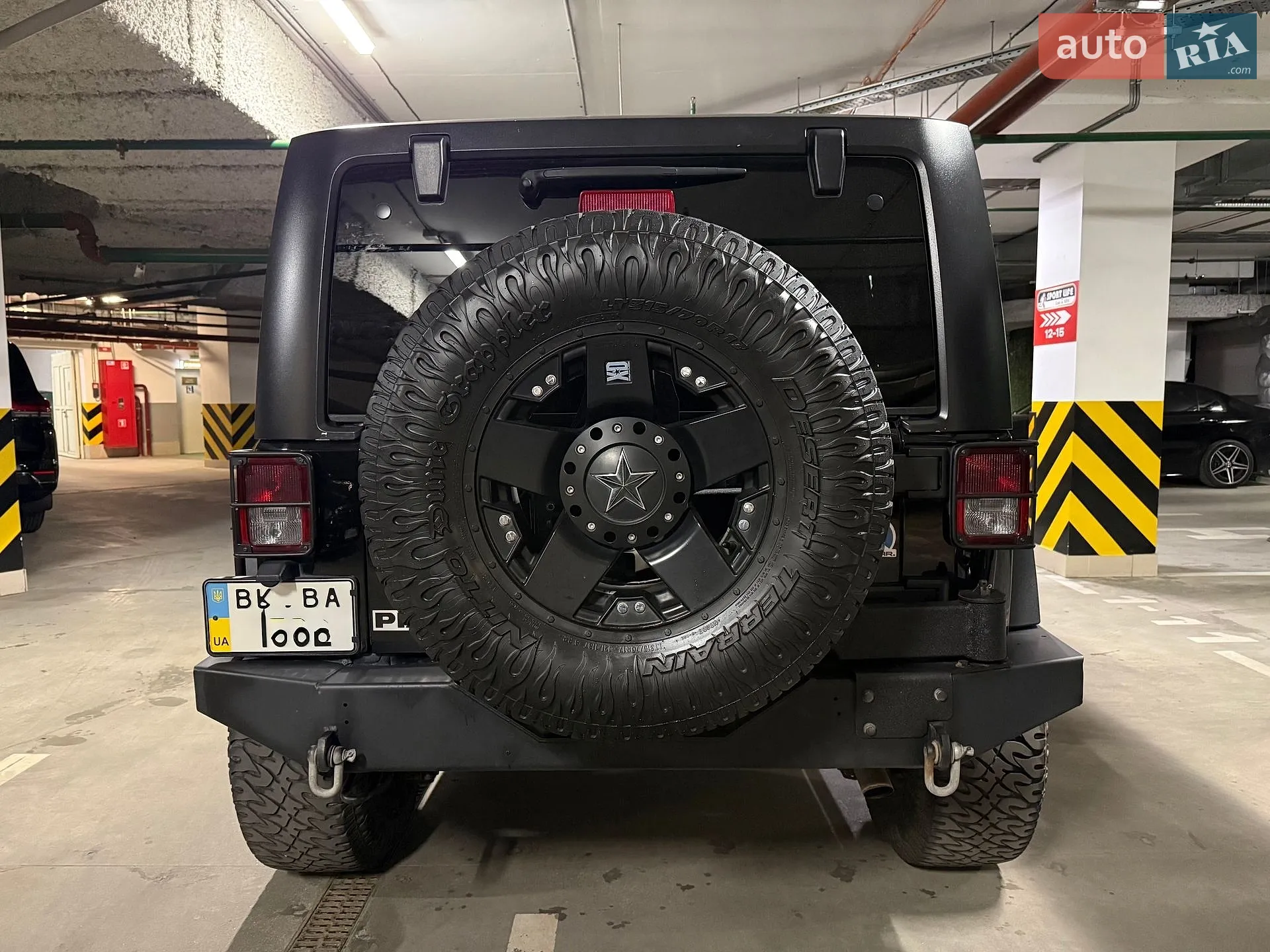 2011 Jeep Wrangler - мініатюра 10