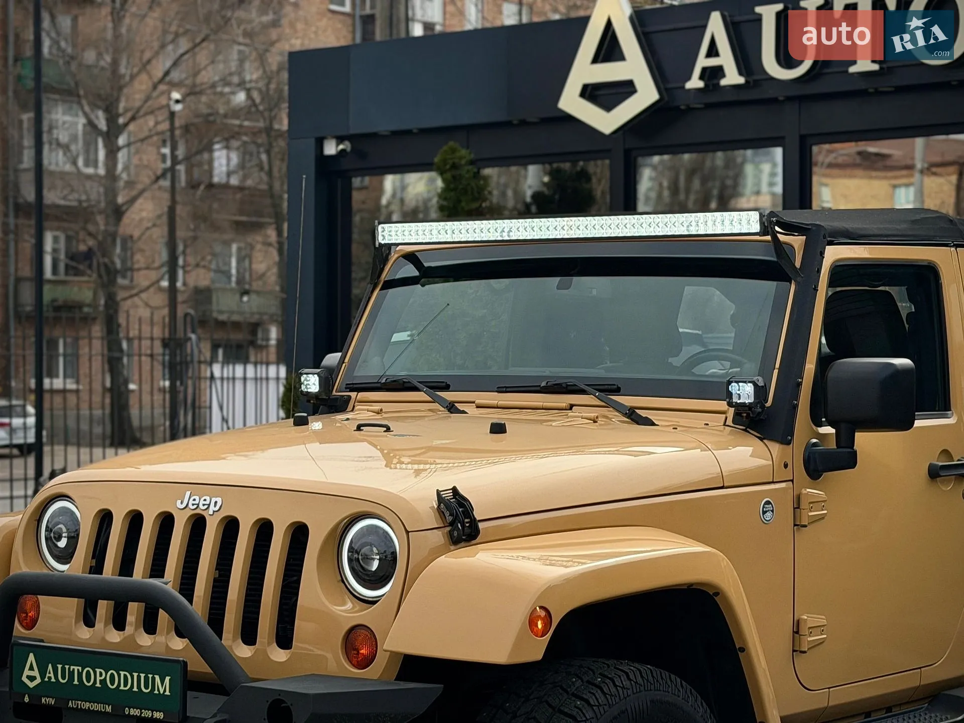 2013 Jeep Wrangler - мініатюра 3