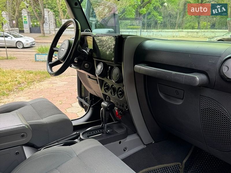 Внедорожник / Кроссовер Jeep Wrangler 2007 в Одессе