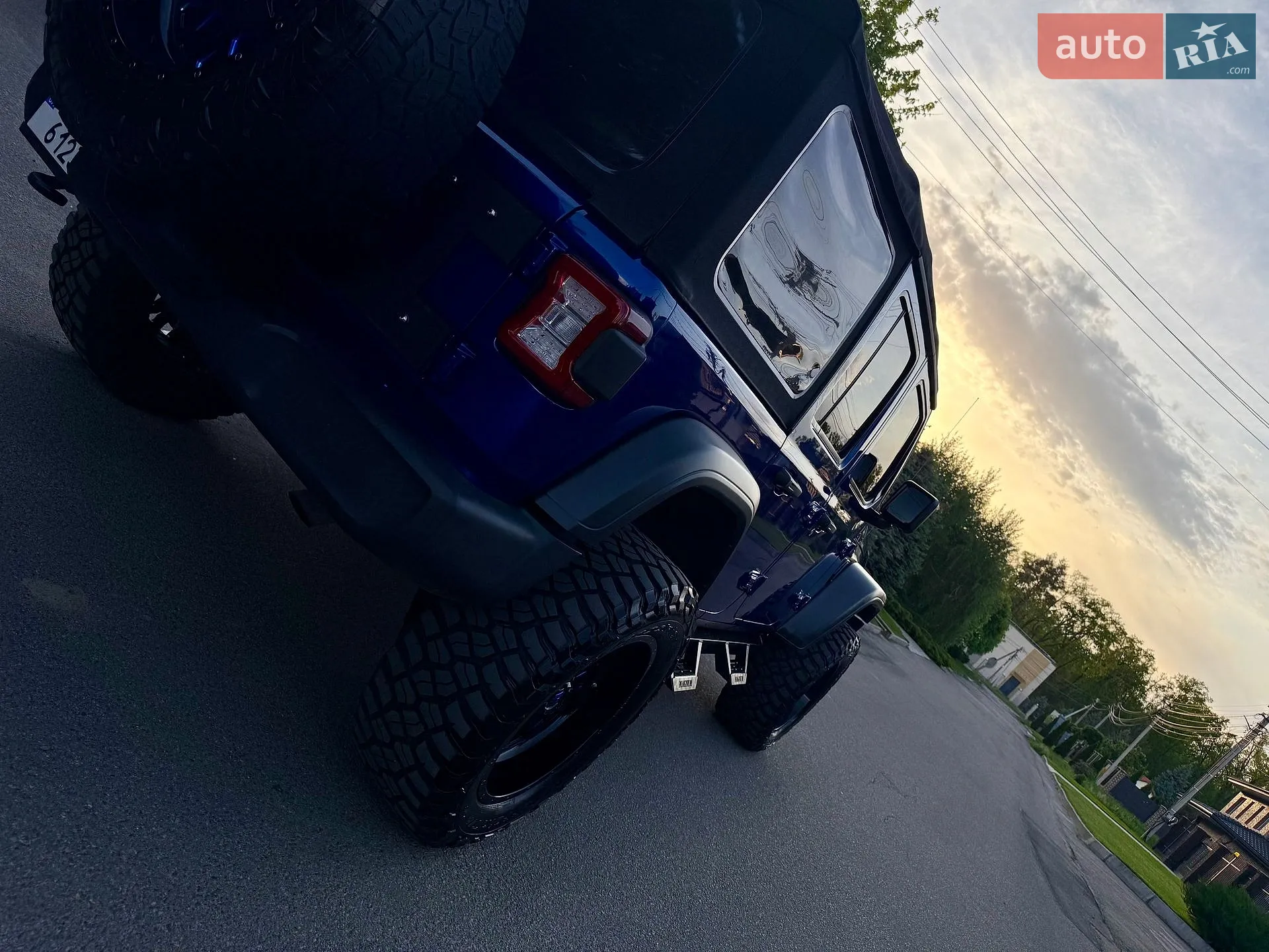 2019 Jeep Wrangler - мініатюра 28