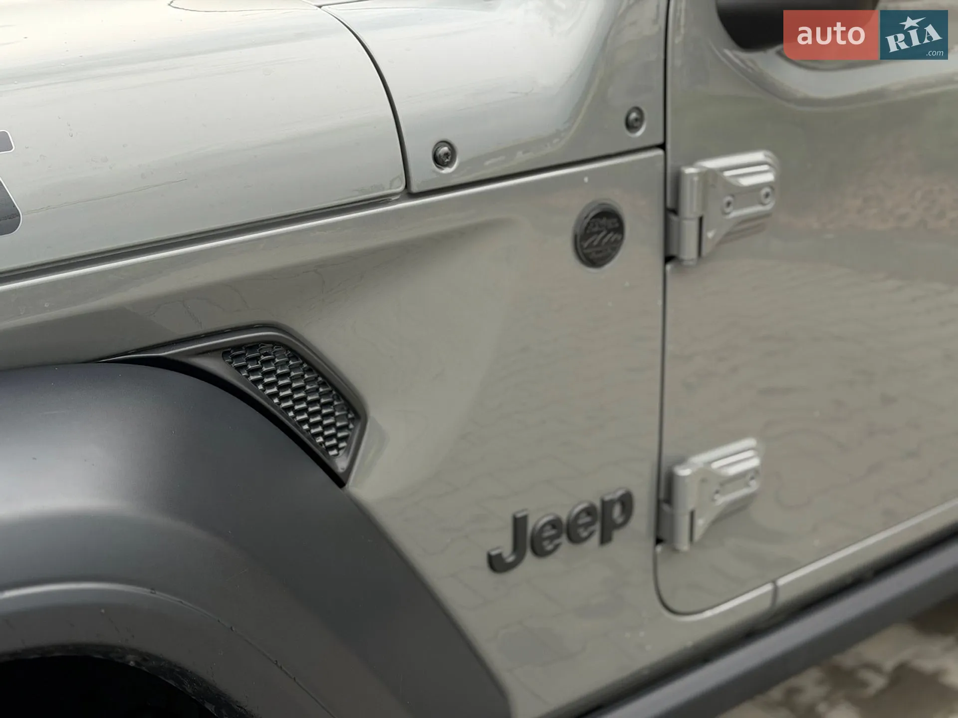 2022 Jeep Wrangler - мініатюра 20