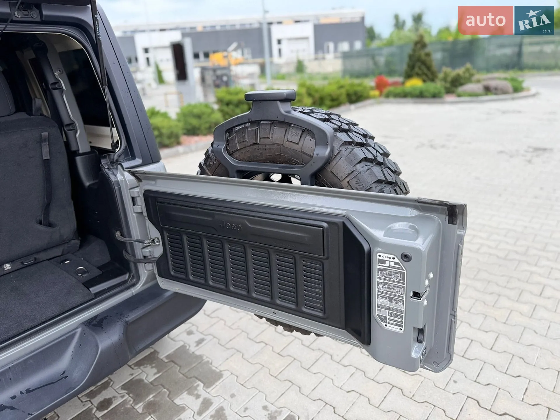2022 Jeep Wrangler - мініатюра 48