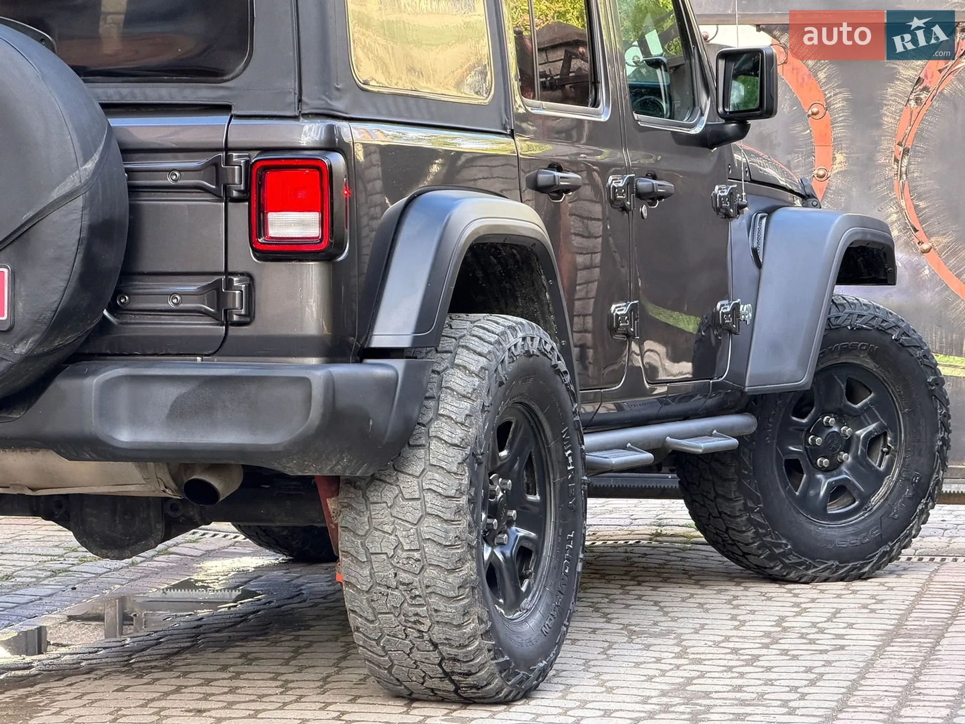 2018 Jeep Wrangler - мініатюра 27