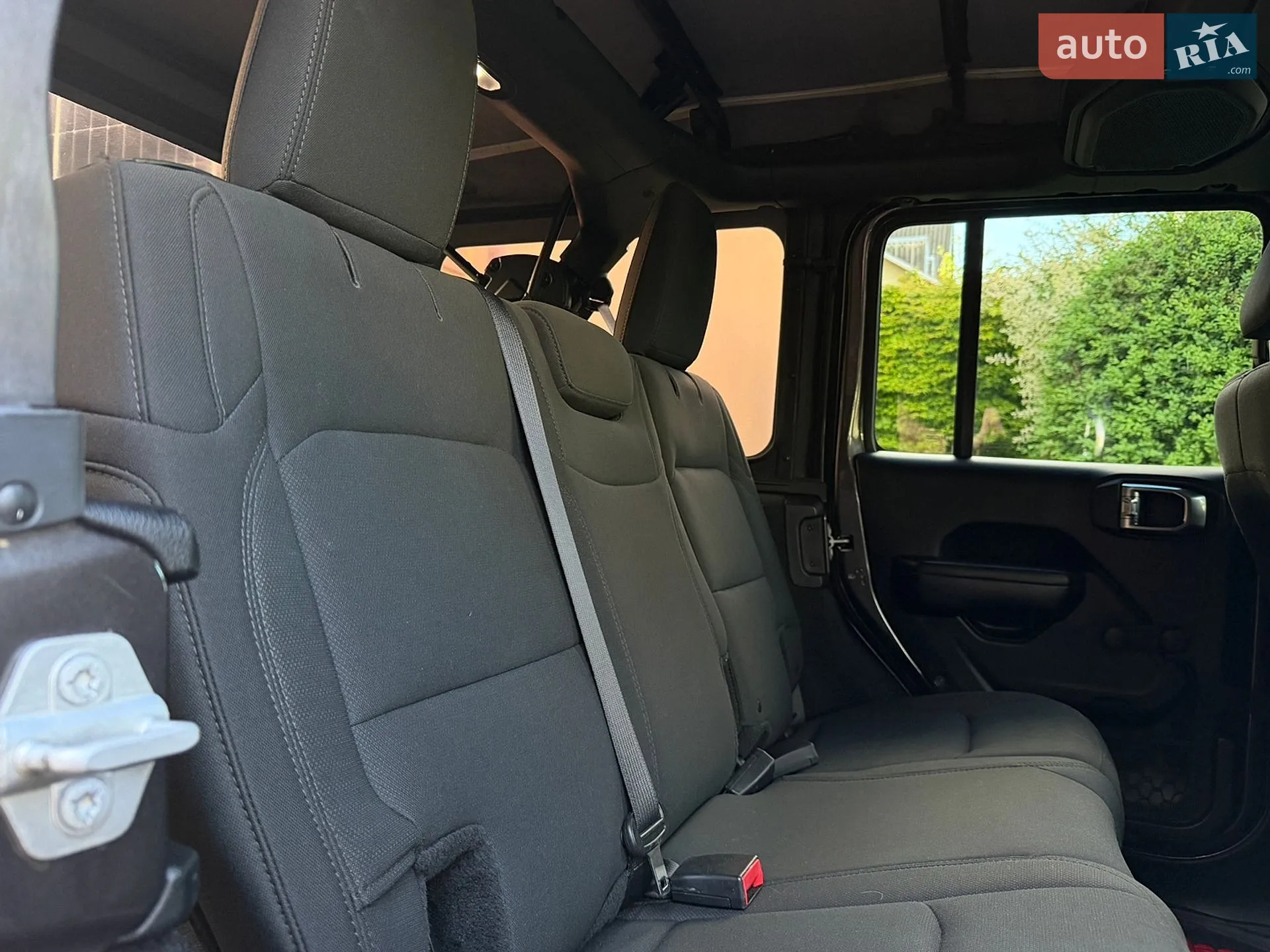 2018 Jeep Wrangler - мініатюра 42