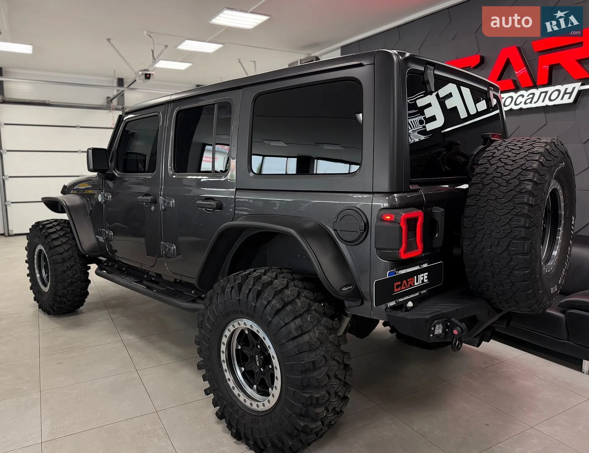 2020 Jeep Wrangler - мініатюра 43