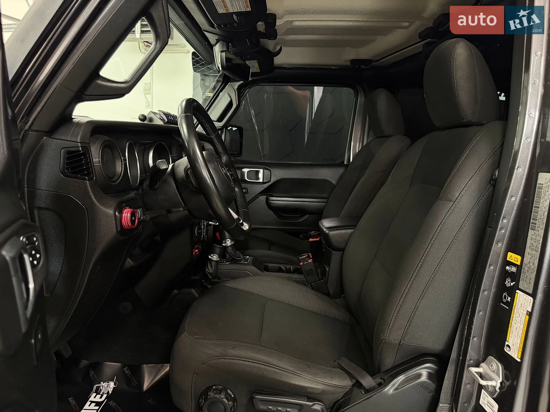 2020 Jeep Wrangler - мініатюра 53