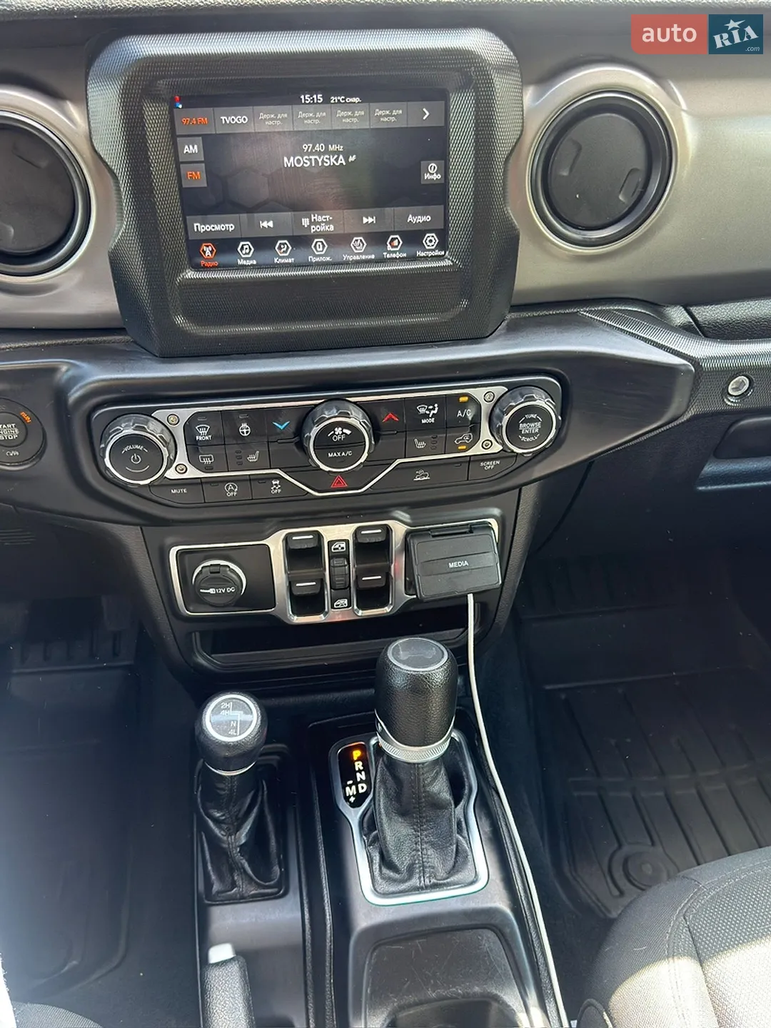 2022 Jeep Wrangler - мініатюра 17