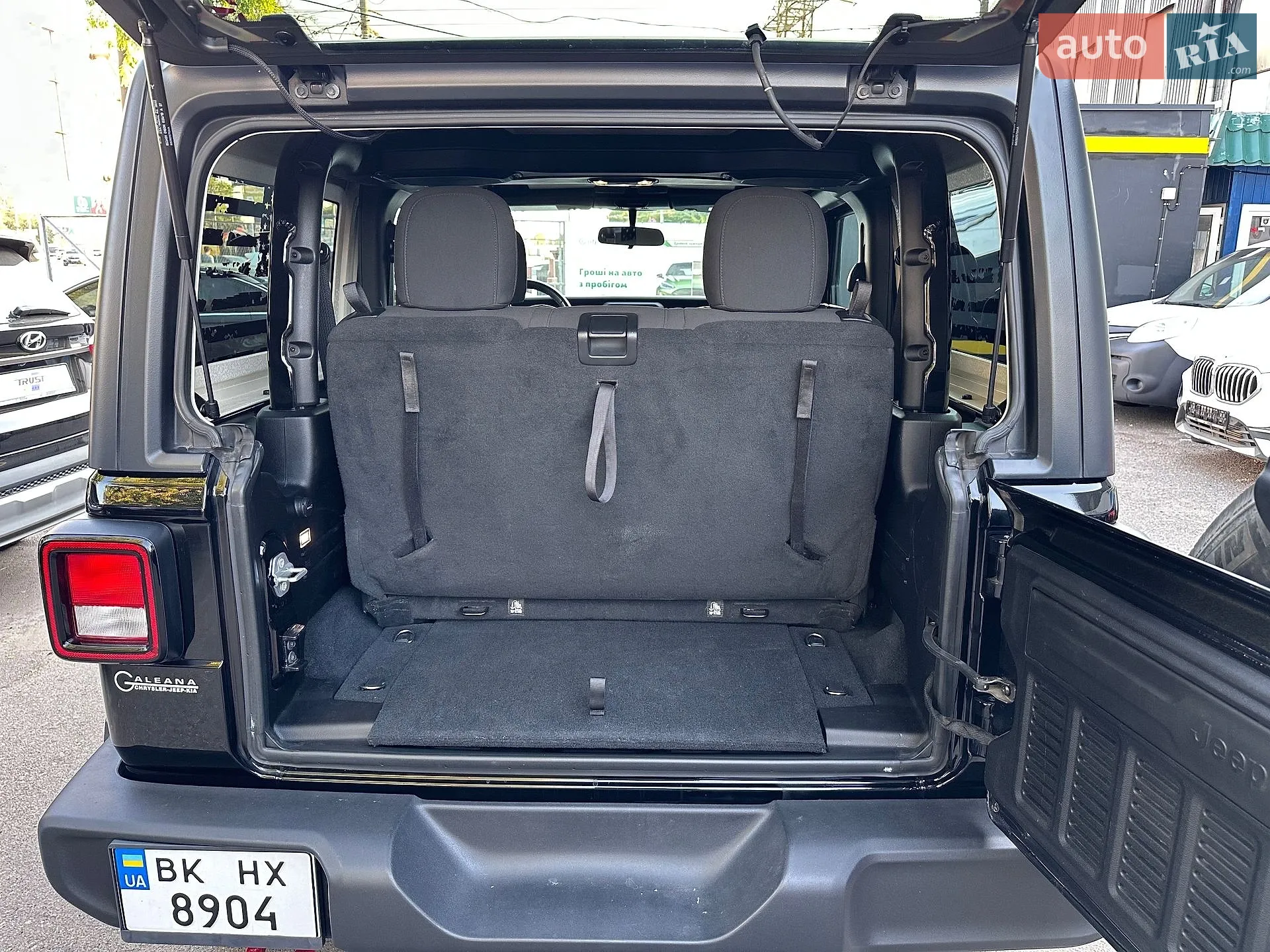 2019 Jeep Wrangler - мініатюра 18