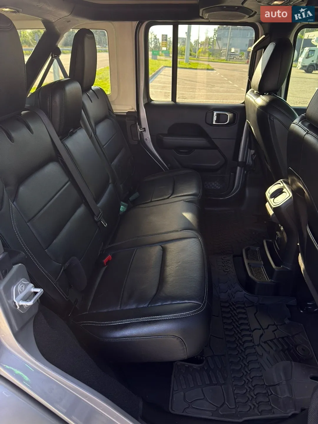 2018 Jeep Wrangler - мініатюра 24