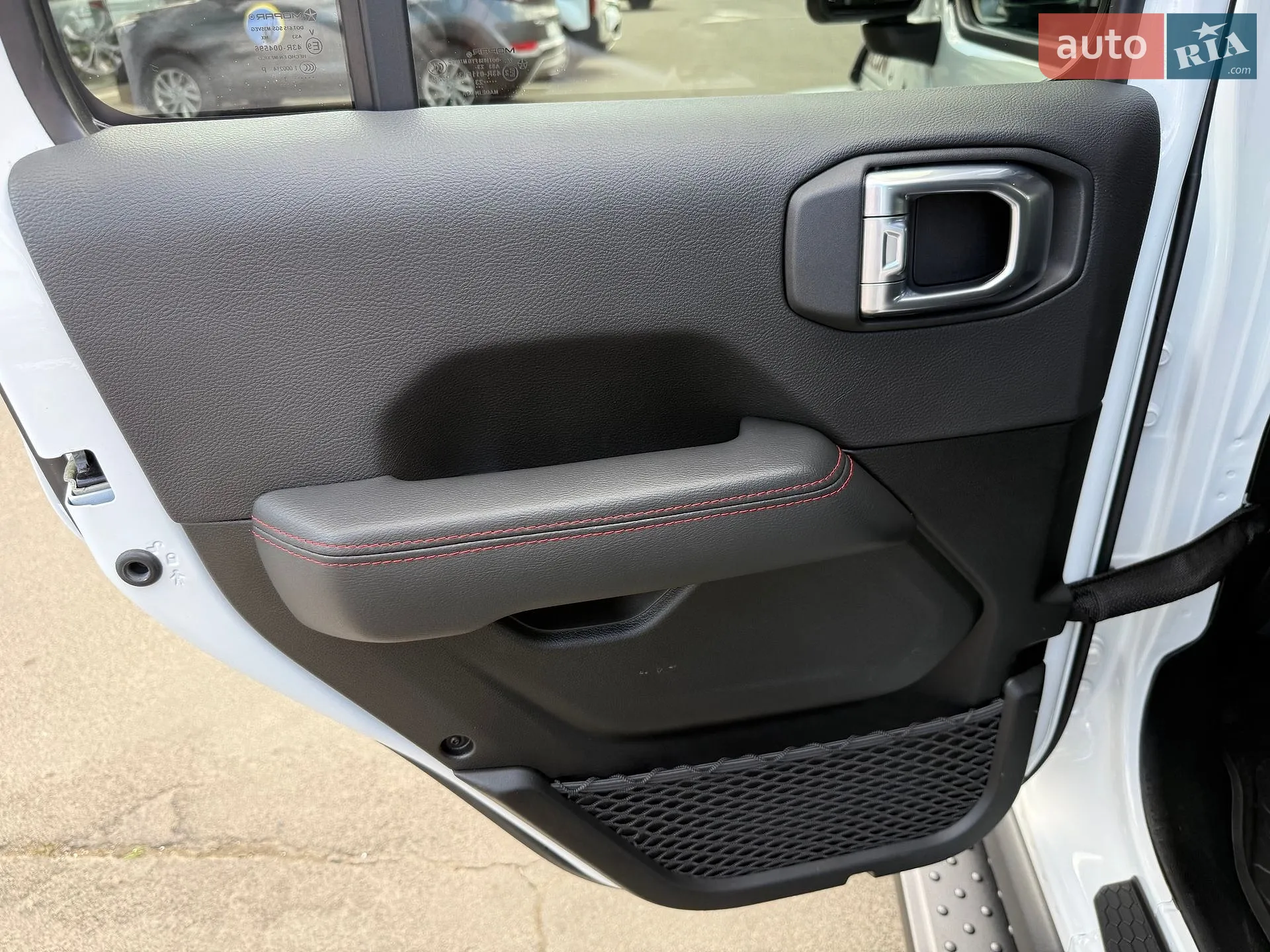 2023 Jeep Wrangler - мініатюра 23