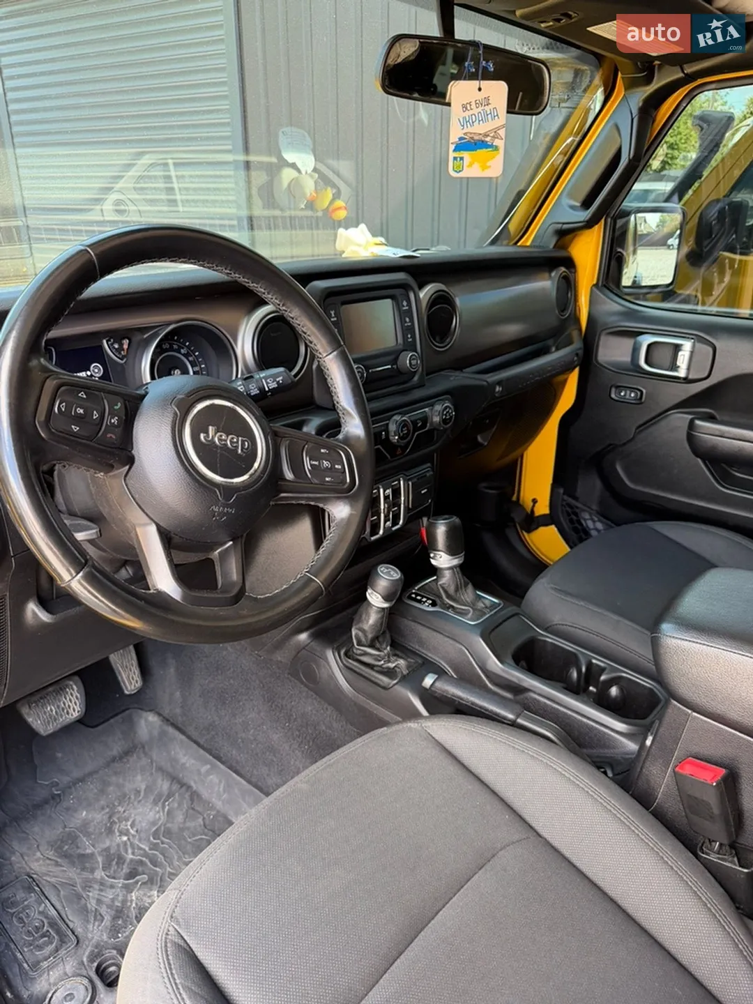 2020 Jeep Wrangler - мініатюра 21