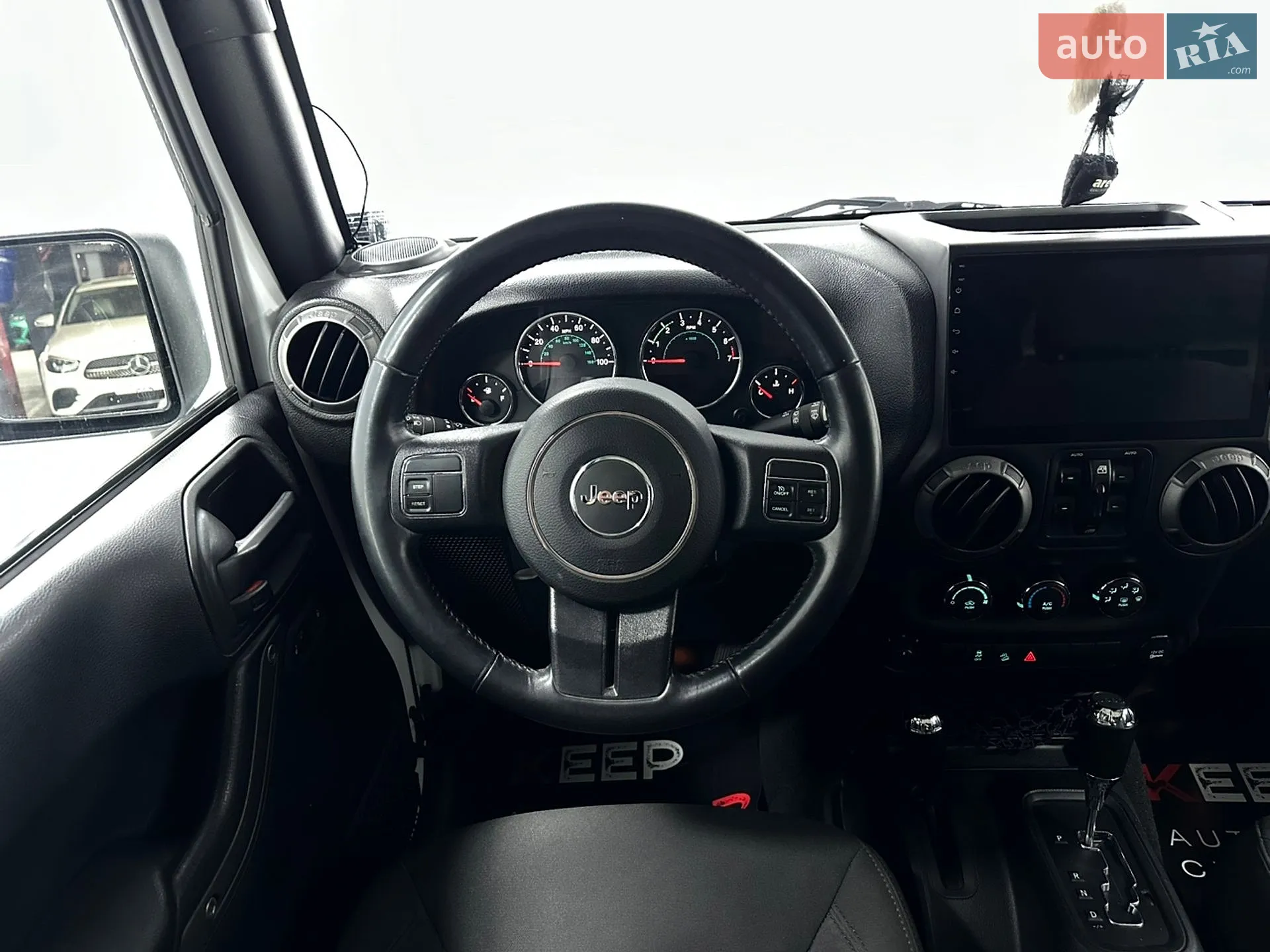2017 Jeep Wrangler - мініатюра 31
