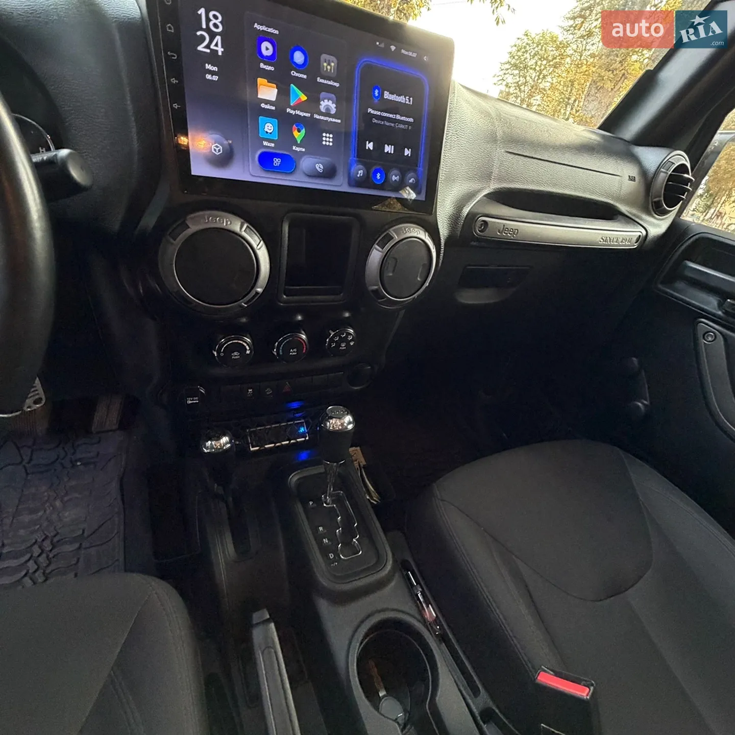 2016 Jeep Wrangler - мініатюра 25