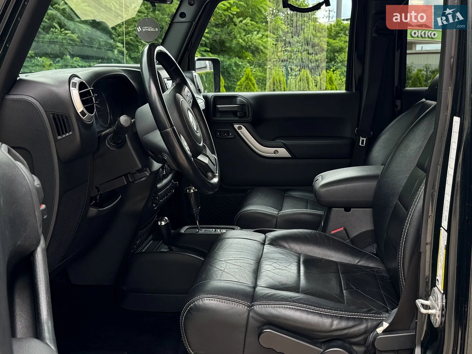 2012 Jeep Wrangler - мініатюра 13