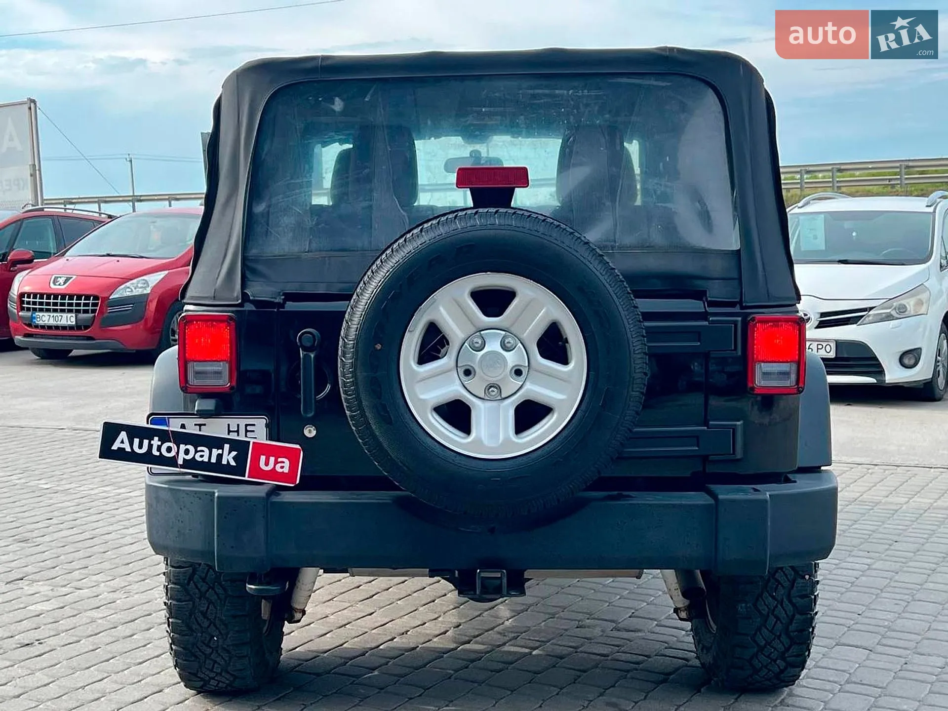 2017 Jeep Wrangler - мініатюра 7