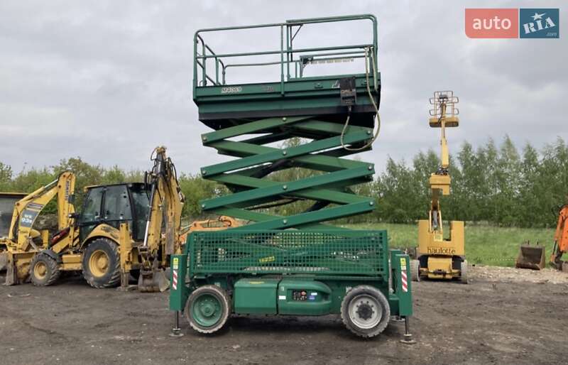 Ножничный подъемник JLG 4069 LE 2005 в Жидачове