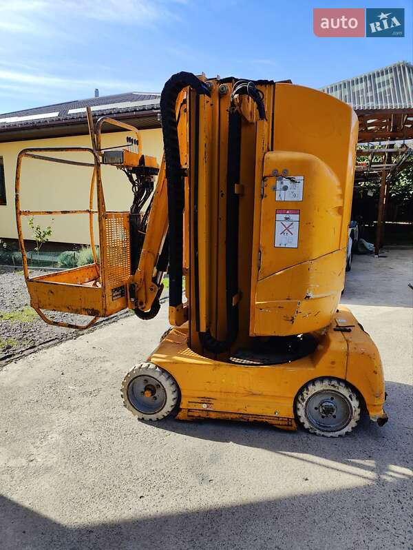 Підйомник телескопічний JLG Toucan 1100 2006 в 
