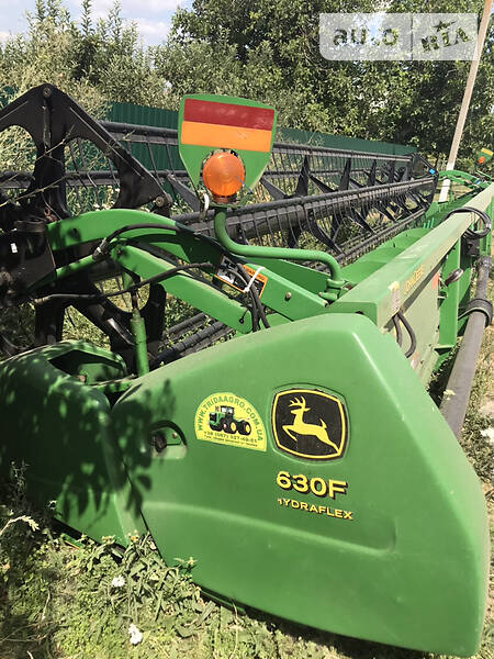 John Deere 630F