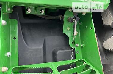 Трактор сельскохозяйственный John Deere 7250R 2015 в Звенигородке