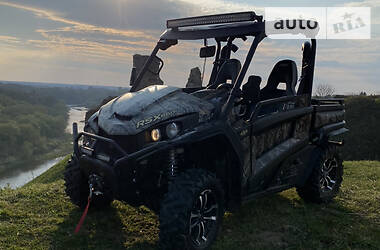 Квадроцикл  утилитарный John Deere Gator 2016 в 