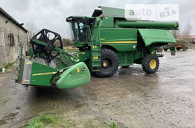 Комбайн зерноуборочный John Deere S 690 2008 в Хмельницком
