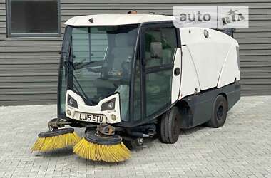 Прибиральна машина Johnston Sweepers Compact 2014 в Радехові