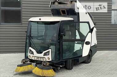 Уборочная машина Johnston Sweepers Compact 2014 в Радехове