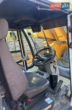 Прибиральна машина Johnston Sweepers Compact 2011 в 