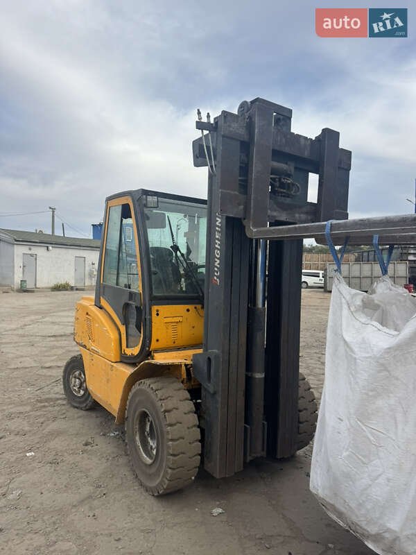 Вилочний навантажувач Jungheinrich DFG 2000 в Харкові